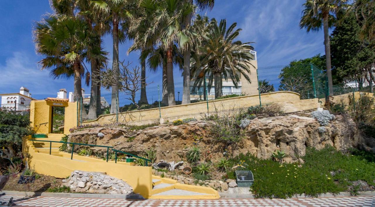 Fantanstico Apartamento Sobre El Mar Benalmádena Exteriér fotografie